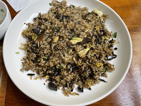 梅干菜扣肉炒饭