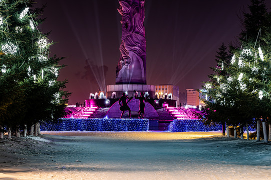 长春雕塑园冰雪新乐园夜晚景观