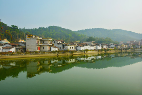 碧塘村湖景