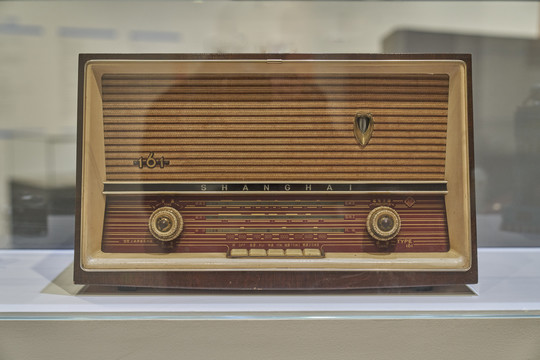 60年代收音机