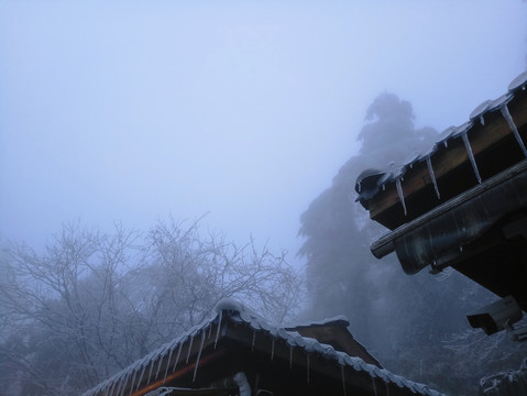 峨眉山半山腰风光