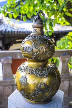 寺院葫芦雕塑