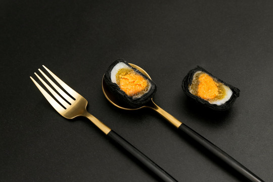 黑金酥