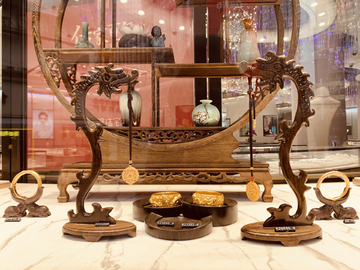 金店橱窗