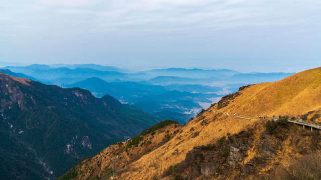 江西萍乡武功山的早晨