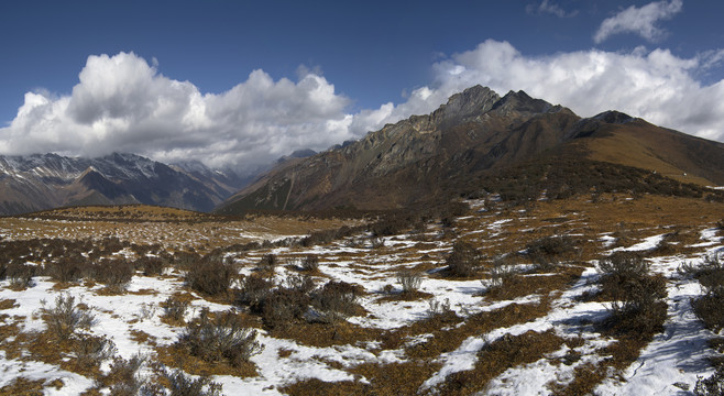 全景圣山次坡