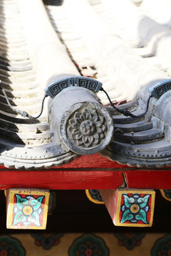 莲花纹筒瓦