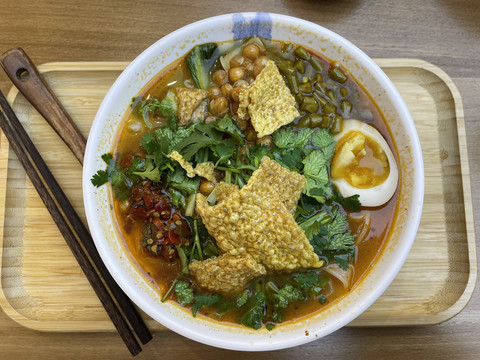 特色美食螺蛳粉