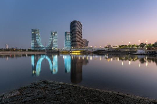 厦门海沧城市天际线夜景