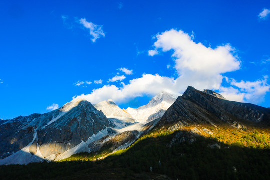 神山