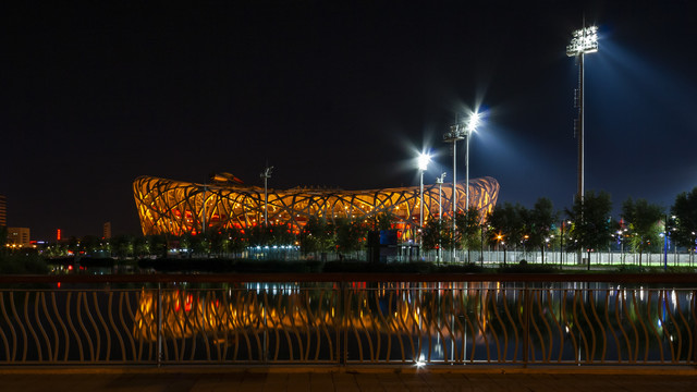 北京鸟巢夜景