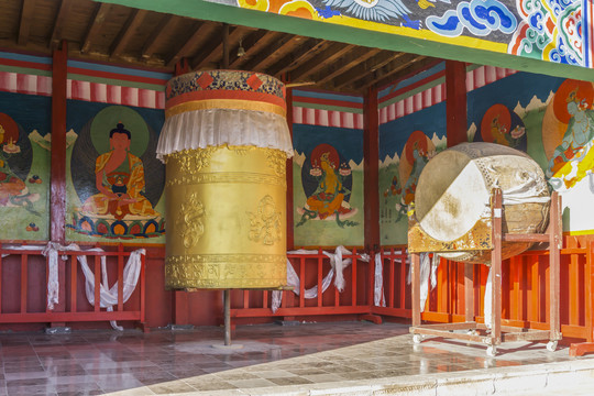 藏族佛教转经筒文化