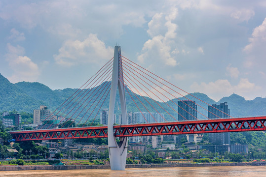 中国重庆东水门长江大桥