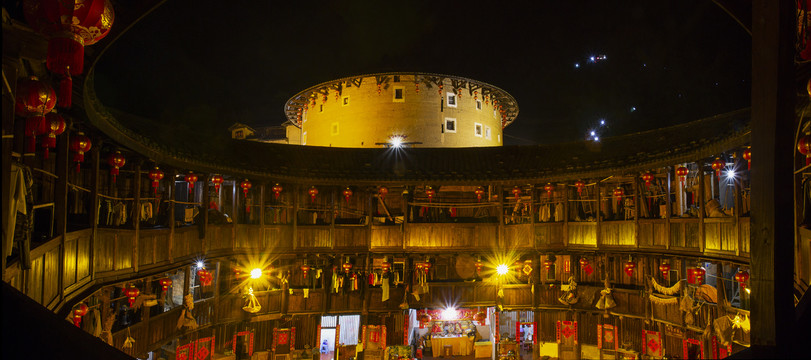 福建南靖土楼夜景