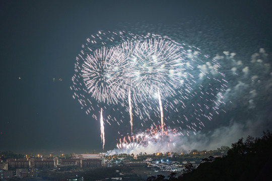 2021厦门海峡两岸烟花秀