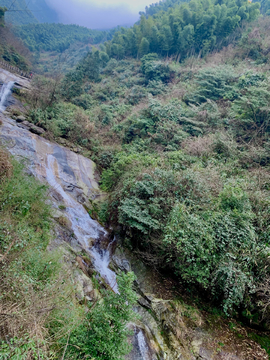 武功山瀑布