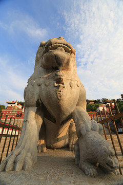 北京颐和园四大部洲石狮子