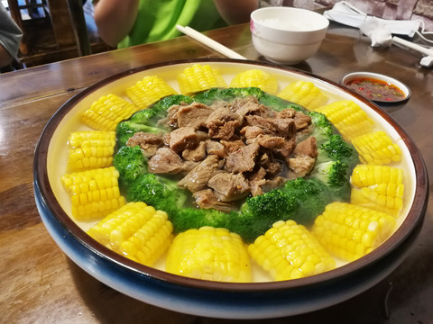 泉水牛肉