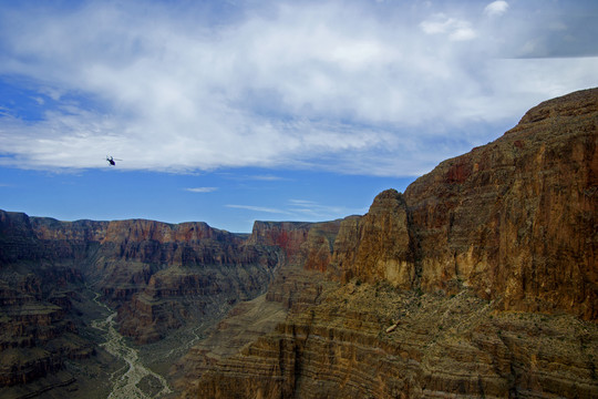 直升机航拍科罗拉多大峡谷