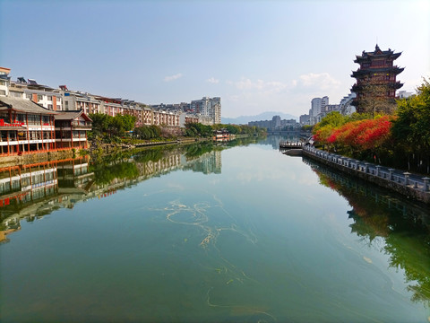 湄江风景