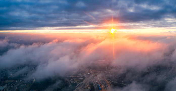 广东省中山市清晨日出云海全景图