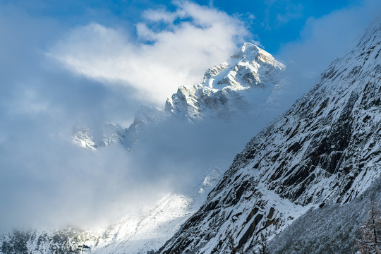 雪山特写高清图