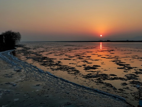 黄河夕阳