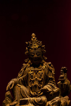 明代鎏金菩萨铜坐像