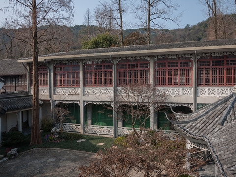 杭州秋水山庄内庭院