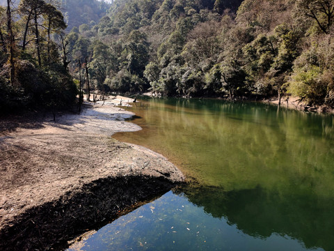 小水电蓄水池