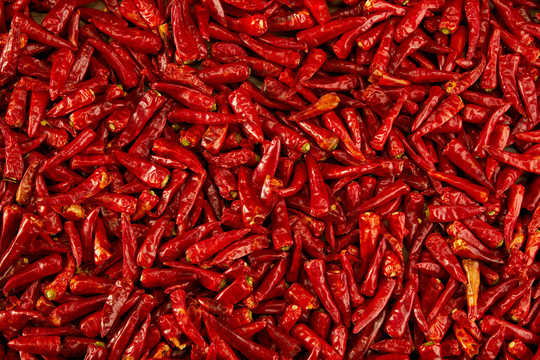 一堆红辣椒