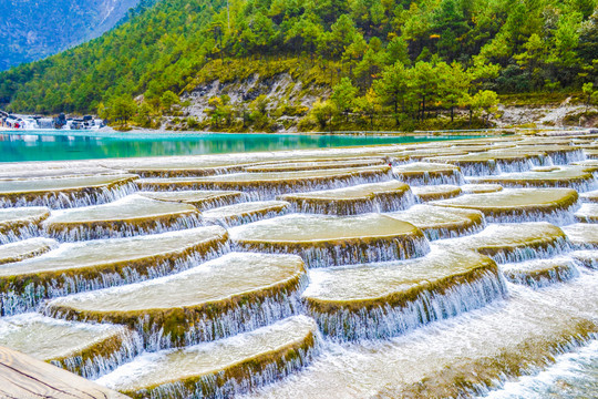 蓝月谷白水河