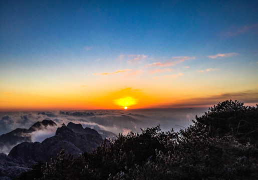 黄山日出