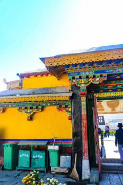 藏式宫殿