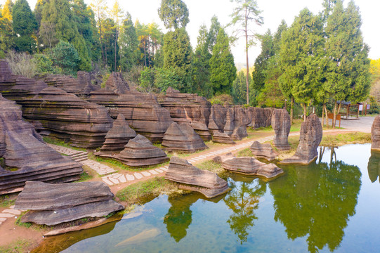 湖南湘西古丈县红石林景区