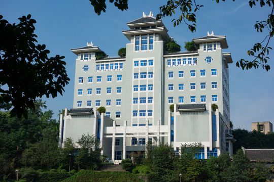 重庆大学工商管理学院建筑风光