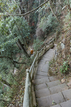 武定狮子山景区崎岖石台阶