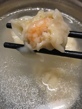 鲜虾饺子