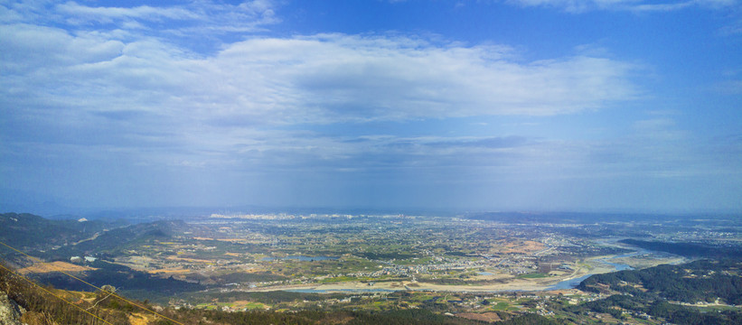 高山远眺