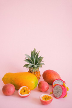木瓜菠萝火龙果水果