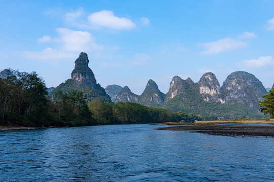 广西桂林山水阳朔兴坪漓江风光