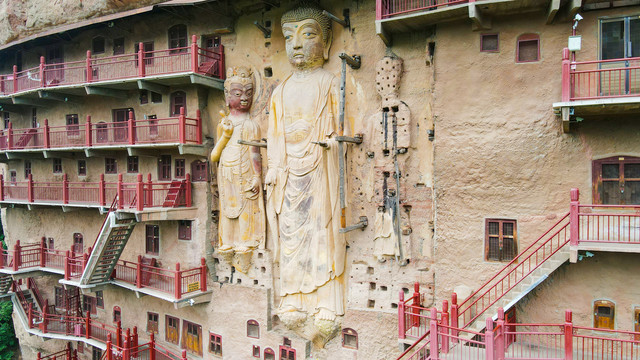 麦积山石窟
