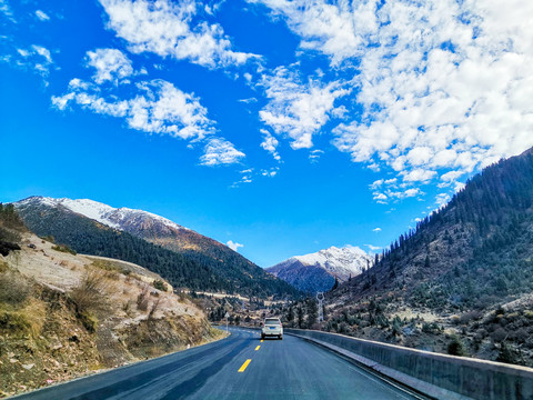 路上的风景