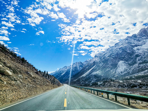 路上的风景
