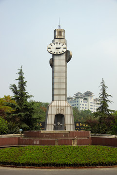 重庆大学A区钟塔