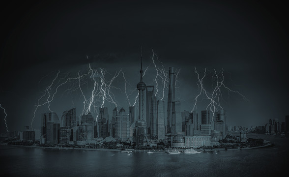 雷电交加的上海