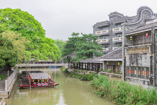 东涌水乡建筑与游船