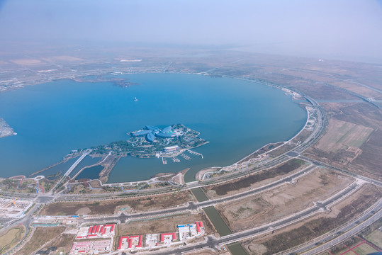 航拍中国上海滴水湖公园城市绿地