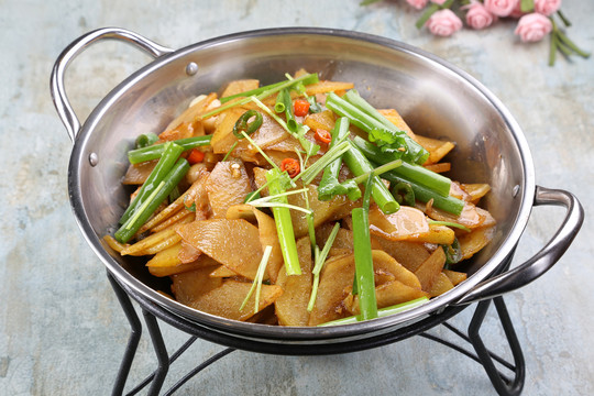 干锅土豆片