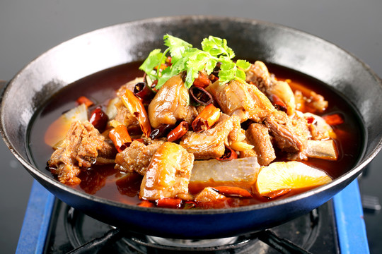 萝卜烧羊肉
